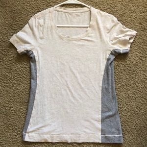 LULULEMON ATHLETICA TEE